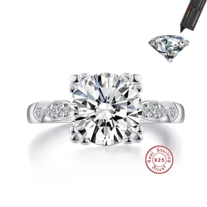925 Sterling Silver Round Moissanite Ring